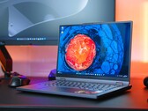 The Lenovo Legion Slim 5 14 lacks customizable RGB keyboard backlighting. (Image source: Notebookcheck)