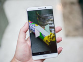 Oreo on the Mate 9 brings good tidings. (Source: CNET)