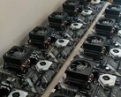 A small farm of AMD-powered Raptoreum miners (Image Source: El Chapuzas Informatico)