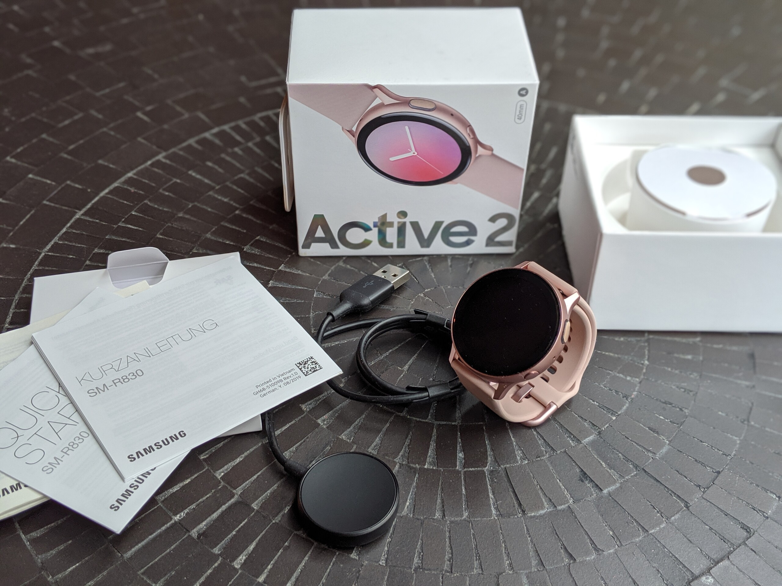 Galaxy watch active 2 vietnam outlet