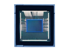 The ISOCELL HP9 is said to be perfect for 200-megapixel telephoto cameras. (Image: Samsung)