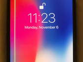 Some iPhone owners are complaining of vertical green lines marring their display. (Source: Phonearena)