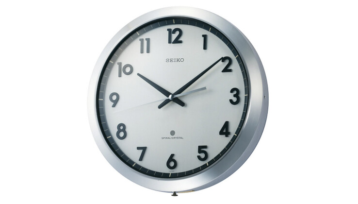 Original Seiko SPX-961 Spiral Crystal quartz wall clock from 1968.