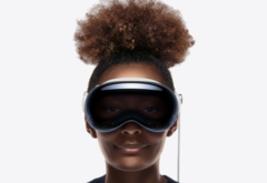 She's smiling, but not because she is watching immersive 3D porn. (Image: Apple)