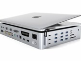 The Hyper "UUH" hub is designed to have 15 USB ports on one side. (Source: Hyper)
