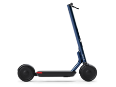 The Äike T e-scooter can be recharged via USB-C, which the company claims is a first for lightweight EVs. (Image source: Äike)