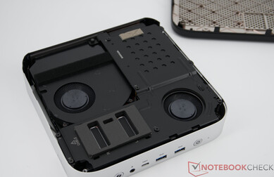 Minisforum M2 Pro without base cover