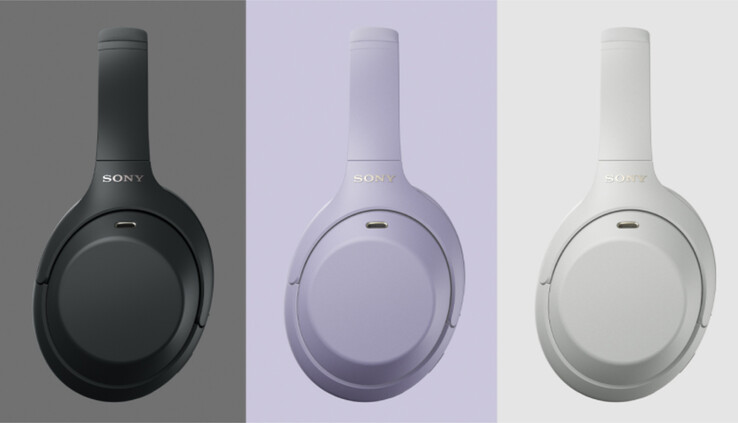 The Sony WH-1000XM4C in its three launch colours.