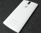 OnePlus One premium handset with CyanogenMod