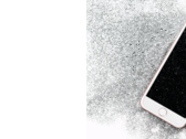 Showtime Glass offers screen protection with some glitz. (Source: MOXYO)