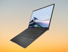 The Asus Zenbook 14 Q425MA is only 15 mm (0.59 inches) thin. (Image source: Asus/Best Buy, Cesar Couto, edited)