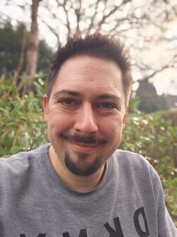 Selfie with the Xiaomi 15 Ultra (portrait mode)