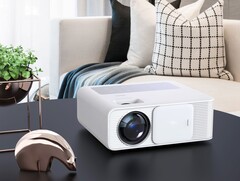 The SceneLights LB-9600 projector has up to 800 ANSI lumens brightness. (Image source: Pearl)