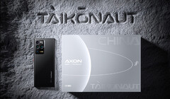 The Axon 30 Ultra Space Edition costs CNY 6,998 (~US$1,095). (Image source: ZTE)