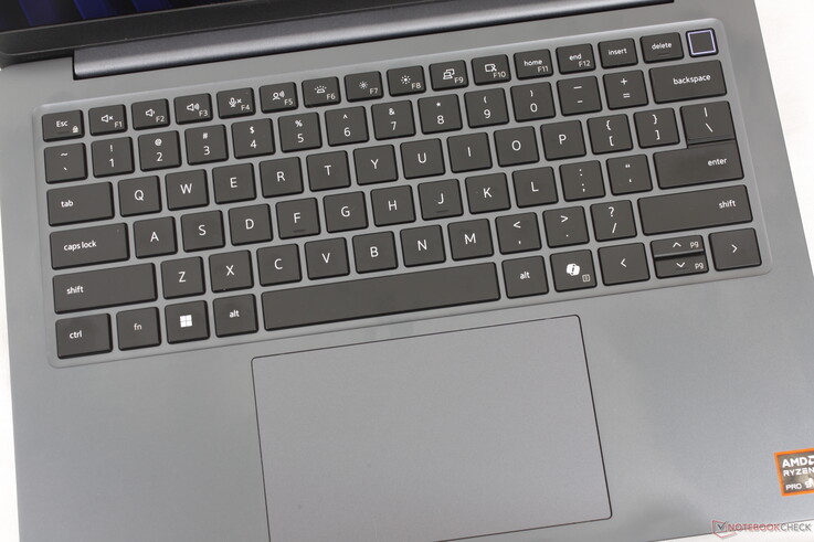 Very similar typing experience to the older Latitude 7440 with a sizable 12x8 x 7.9 cm clickpad