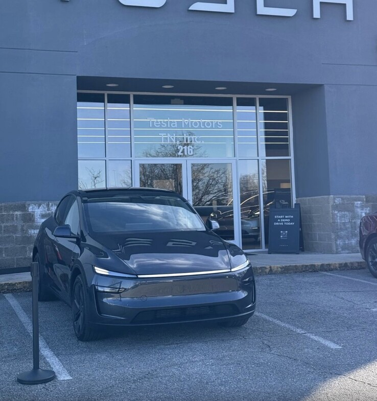 The new Tesla Model Y's deliveries have started in the US