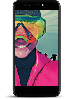 With the 8 MP front camera, users don't have to flip the phone to access the rear camera for great selfie pics. (Source: Micromax)