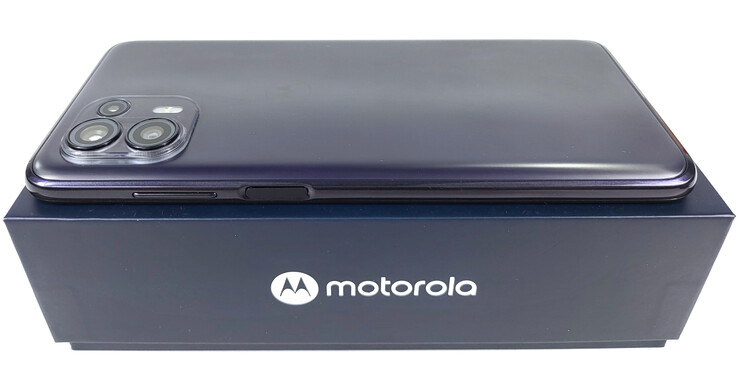 Test Motorola Edge 20 Lite smartphone