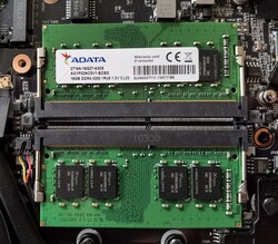 Aero 15 OLED XD - RAM (DDR4-3200) runs in dual-channel mode