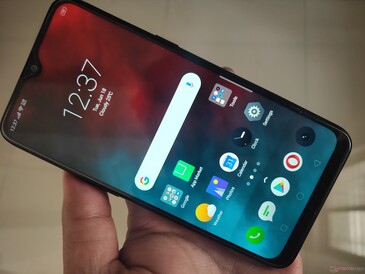 Realme 3 - Front panel