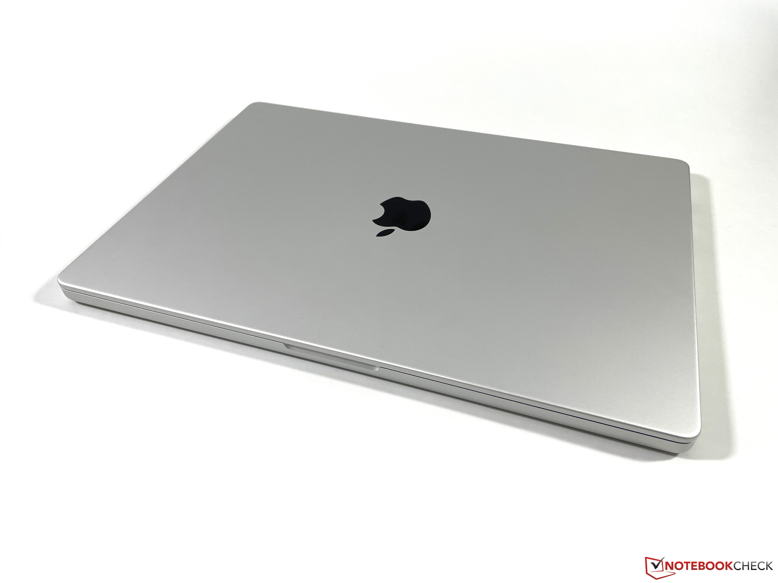 Test de l'Apple MacBook Pro 16 2021 M1 Max : des performances complètes  sans bridage - Notebookcheck.fr