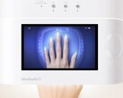 Thanks to the built-in camera and display, the positioning of the hand and sufficient lighting can be checked.