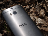 HTC to unveil its first smartwatch on March 1st at MWC 2015 alongside the M9 Hima