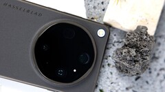 According to a leaker, the 10x telephoto on the Oppo Find X10 Ultra will be enhanced by a larger sensor.