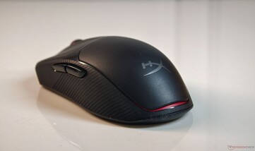 HyperX Pulsefire Fuse Wireless: Side buttons