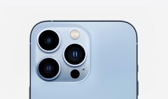 The 13 Pro&#039;s cameras. (Source: Apple)
