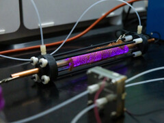 The plasma reactor&#039;s tiny capacity is supposed to increase (Image source: Douglas Levere, University of Buffalo)