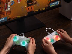The 8bitdo Ultimate Mini Wired Controller is suited to smaller hands. (Image source: 8bitdo)