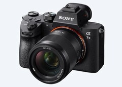 Meet the Sony SEL35F18F, an FE 35 mm f/1.8 lens that costs US$750 (£630) (Image source: Sony)