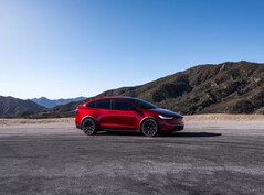 Tesla Model X (Image source: Tesla)