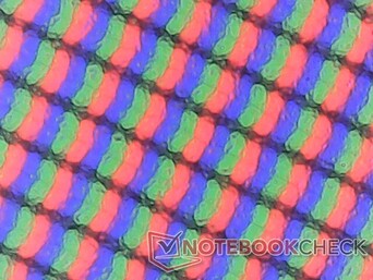 Matte overlay is slightly grainy on the large 18-inch screen size