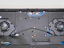 Two fans with the large Vapor Chamber
