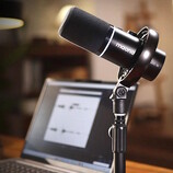 The Maono PD200W hybrid wireless dynamic mic for podcasting has dropped under $100 on Amazon. (Image source: Maono)