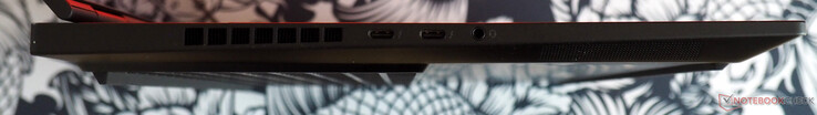 Left side: 2x Thunderbolt 4 (PD), 3.5 mm audio jack