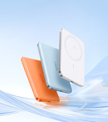 The three color options of the power bank