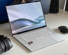 Asus ZenBook S 16 OLED laptop review: Premiere for Ryzen AI 9 365 and Radeon 880M