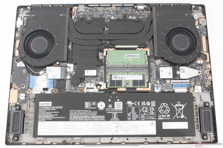 Legion 7 16IAX10 internals