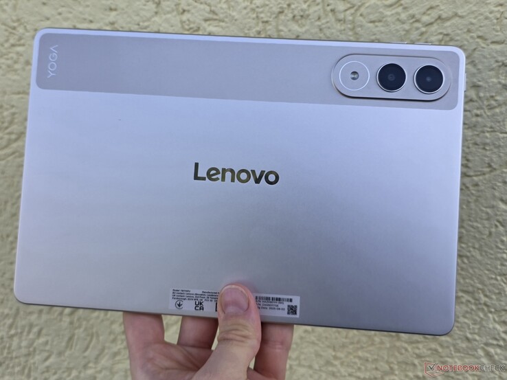 The Lenovo Yoga Tab 11 packs dual rear cameras ( 13 MP primary, 2 MP macro)