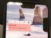 One of the images online showing an alleged extra notch on the Pixel 3 XL. (Source: Piunika Web)