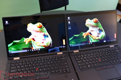 X1 Yoga: WQHD OLED (left) vs. FHD IPS (right)