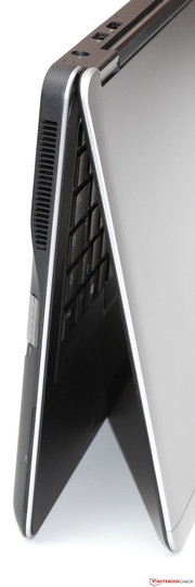 Dell offers a convincing product in regard to the build quality: