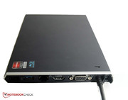 In addition to a port extension, the midrange AMD Radeon HD 6650M graphics card is also integrated into the Power Media Dock.