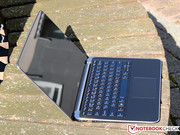 the XPS 13 offers a long battery life, ...