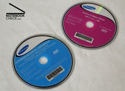 But also a Windows Vista Home Premium Recovery DVD and a lot of software belongs to the scope of delivery.