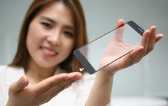 Smartphone touchscreens may soon integrate fingerprint sensors