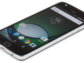 Lenovo smartphones may return to profit by 2017